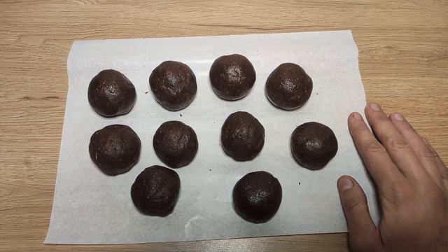 Рецепт пирожного Картошка с Сюрпризом ВНУТРИ смотреть онлайн