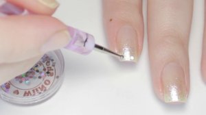 Easy Glitter Gradient Prom⧸Party Nails in ONE MINUTE!