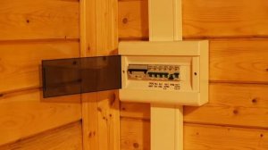 стоимость работы электрика в деревянном доме