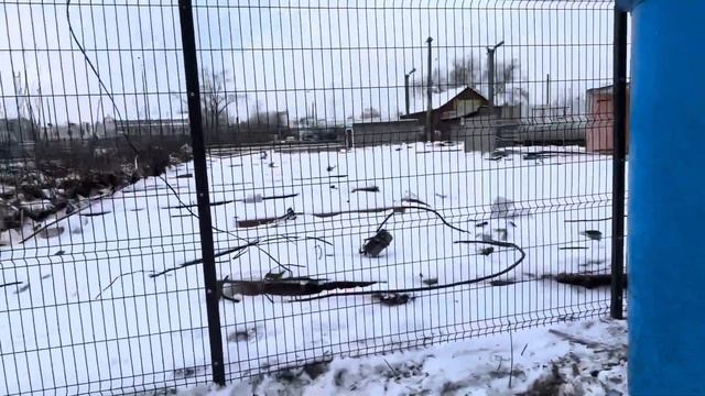 Забор из 3д сетки выстой 2 метра . Челябинск, Ленинский район . Бывший рынок Порт Артур . смотреть онлайн