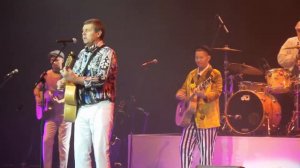 Александр Новиков - Суки заловили