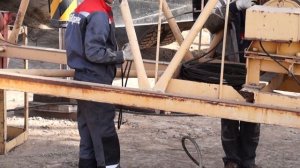 МОНТАЖ БАШЕННОГО КРАНА (КБМ 401)  MOUNTING OF THE TOWER CRANE (КБМ 401)