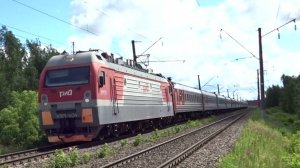 Электровоз ЭП1М-404 со скорым пассажирским поездом №047М Самара - Санкт-Петербург