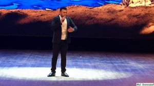 Исполнитель армянских народных песен Карен Мшеци