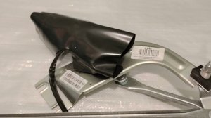 Трапеция стеклоочистителя нива