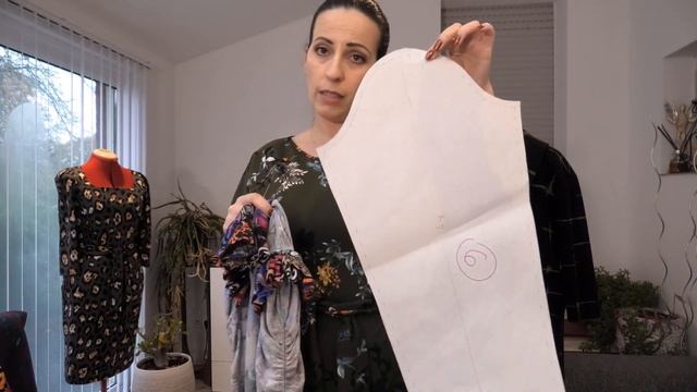 November makes #Knipmode #Bodysuit #jerseytop and #linentrousers смотреть онлайн