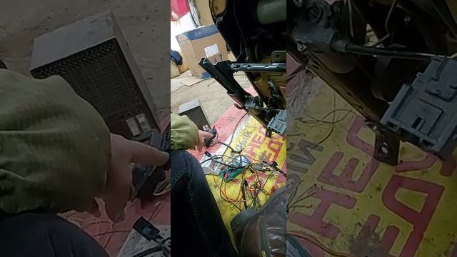 Установка кожаного салона в Peugeot 607, на бомже. смотреть онлайн