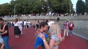 Парк Горького - бачата на набережной в Москве (Moscow bachata open-air)