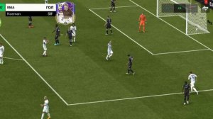 играю в фк мобайл