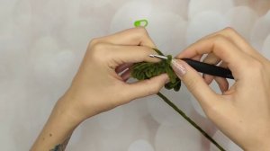 Ёлочка из плюшевой пряжи. Ёлочка крючком.