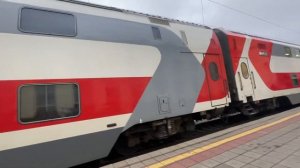Электровоз ЭП20-019 с пассажирским поездом №739/740 Москва - Воронеж прибывает на вокзал Воронеж 1