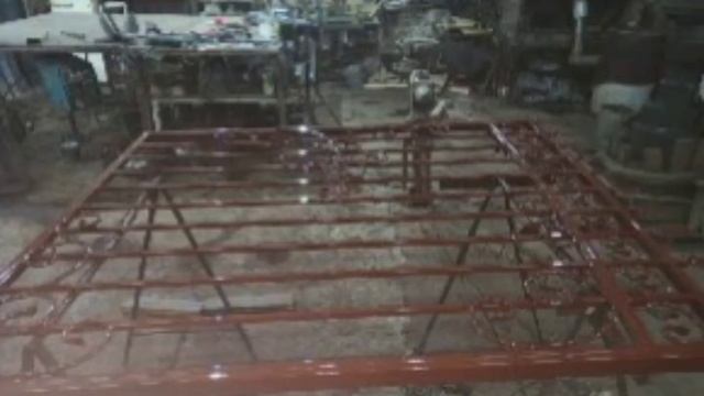 простенькие кованые ворота. смотреть онлайн