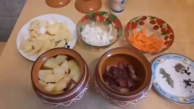 Жаркое в горшочках.Рецепт.