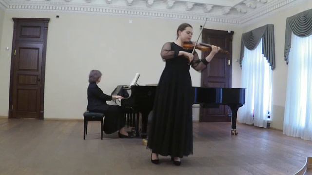 Mozart Violin Concerto No. 3 in G, K216, mvt.2, Агния Вяткина, скрипка смотреть онлайн