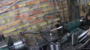 Сам себе токарь. (токарь самоучка)