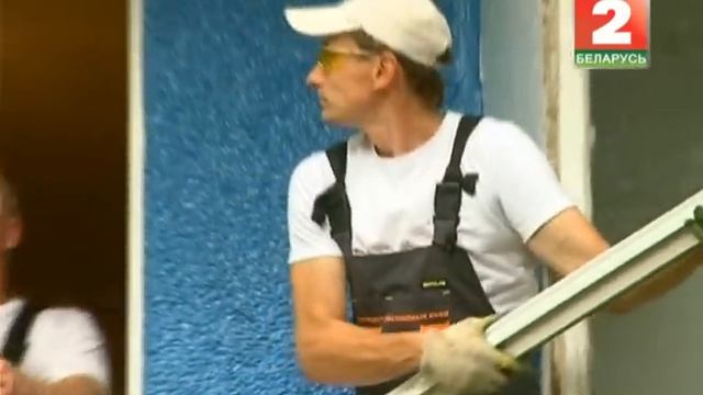 установка алюминиевой балконной рамы