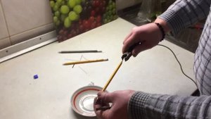 Эксперимент с электричеством!! Карандаш под напряжением!!! ЭКСПЕРИМЕНТЫ НА КАНАЛЕ!!! ?