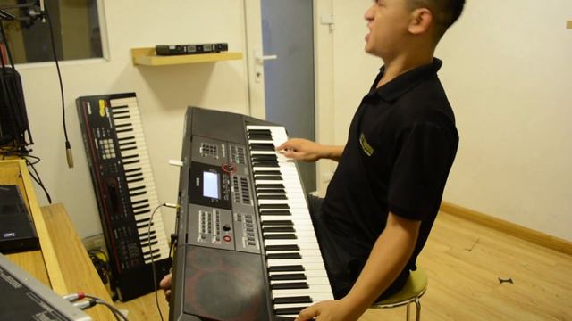 Casio CT-X5000: Hotel Cali "phọt raaaa..." ( Bựa quá haha) смотреть онлайн