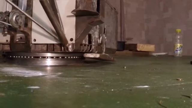 Сборка шагающего экскаватора 1:43 ч.4 смотреть онлайн