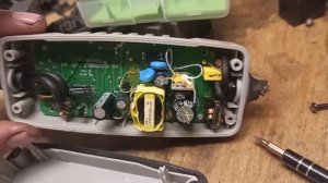 Импульсное зарядное устройство BX 3. Зарядное устройство кото ВХ 3.