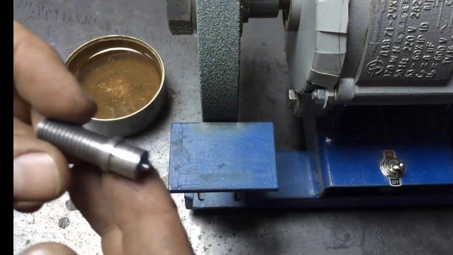 Болты для резцедержателя своими руками смотреть онлайн