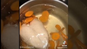 ВКУСНЫЙ СУП ИЗ КУРИНОЙ ГРУДКИ НА КОСТИ?? #shorts
