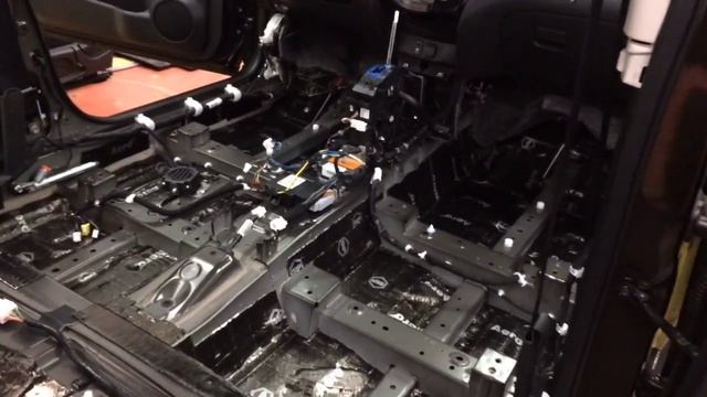 Шумоизоляция Nissan X-Trail за один рабочий день в Anti-Shum. ru