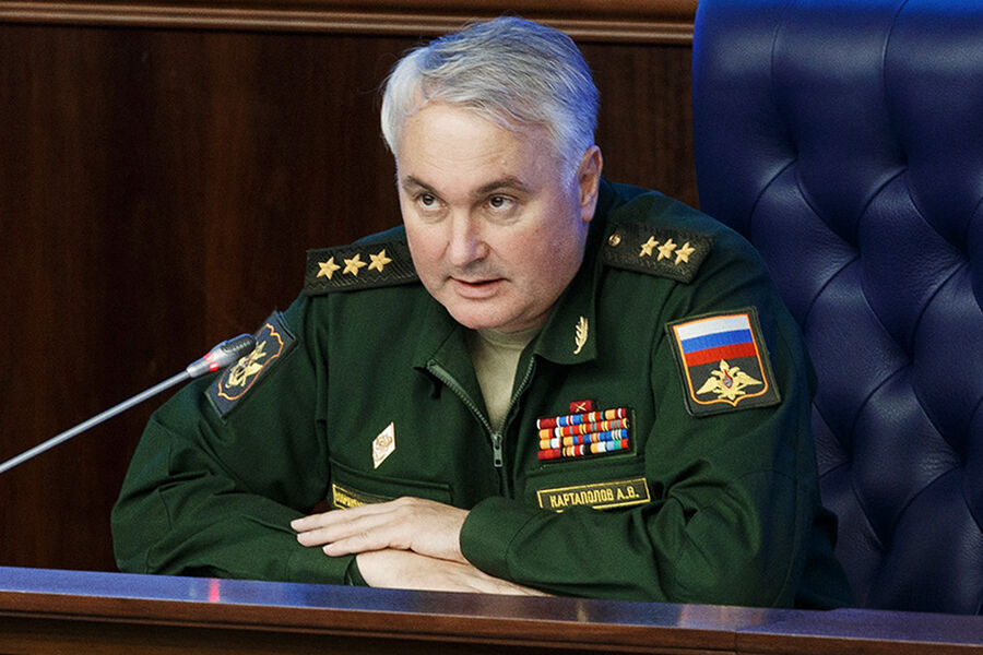 Картаполов призвал привлечь россиян к защите границ