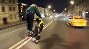 На заднем по центру Москвы/ killstreet 757 team