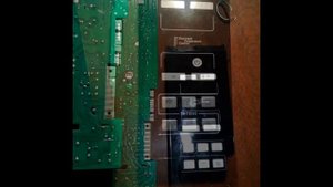 Ремонт Электронный модуль плата холодильника Indesit / Ariston