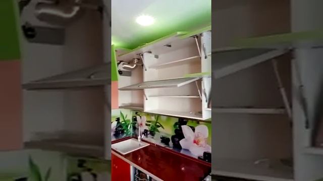Яркая кухня, Амати Мебель