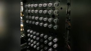 www.loeam.com | насосы соединяют крышки формы насосы соединяют откручивают крышки формы Russian