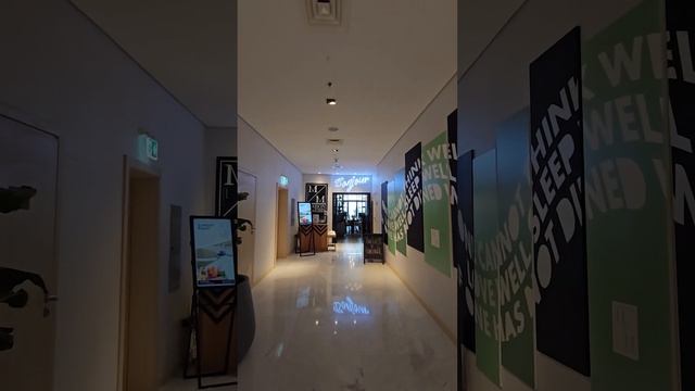 Voco Dubai The Palm | Tajj App | FEX UAE | Hotels Deals смотреть онлайн