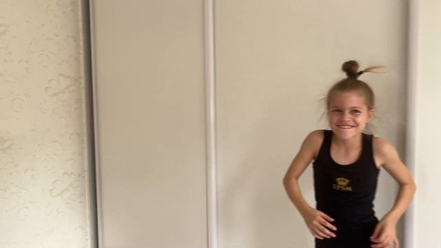 My Top 10 rhythmic gymnastics elements смотреть онлайн