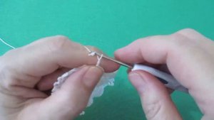 ПРЕЛЕСТНАЯ САЛФЕТКА КРЮЧКОМ В ВИДЕ ЦВЕТКА. ЧАСТЬ 1