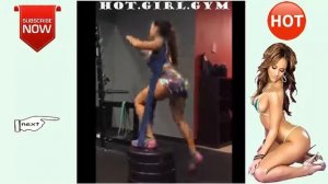 AYLEN ALVAREZ   Fitness Model Exercises to Glutes , Legs and Triceps Workout Motivation!