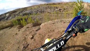 Эндуро по катушка на питбайке Apollo 125 по карьеру! крутые подъёмы!