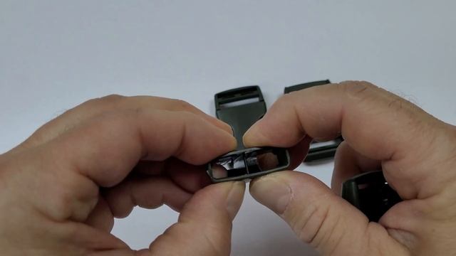 Фастекс застежка, пряжка для стропы, ремня, 25мм, 3шт хаки смотреть онлайн