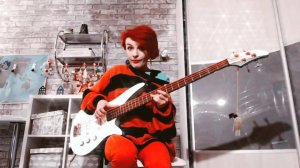 The Beatles “Hey Bulldog”  bassline