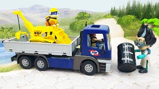 Мультики с игрушками и машинками для детей - Засланный козачек. Новые игрушечные мультфильмы..mp4 смотреть онлайн