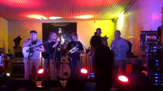 10 негритят - Королева наливайки смотреть онлайн