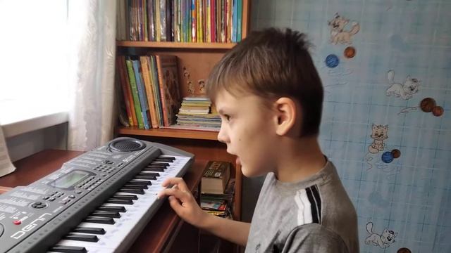 Фа мажор,трезвучие,вводные звуки,главные ступени смотреть онлайн