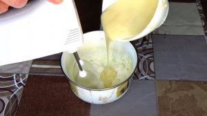 Сливочный крем с орехами для торта. Масляный крем со сгущенкой. Крем, сгущенка, масло.