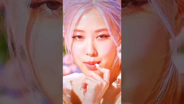 #ROSÉ, Senorita #TikTok edit