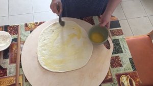 Бездрожжевой слоеный хлеб