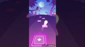 ПРОХОЖДЕНИЕ ИГРЫ Tiles Hop | играю в Tiles Hop