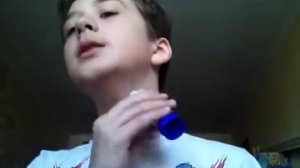 Пацан порезал шею👇👇описание