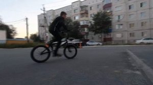 BMX// Самые ЛЕГКИЕ трюки для начинающих