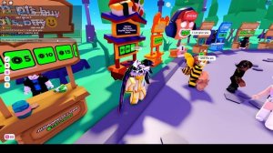 Он задонатил мне 100 робуксов!!