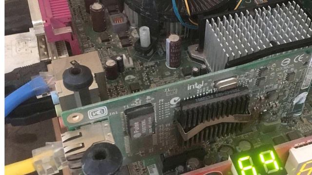 Writing CPU Temperature to Port 0x80 Bios Debug Card with Bash Script смотреть онлайн